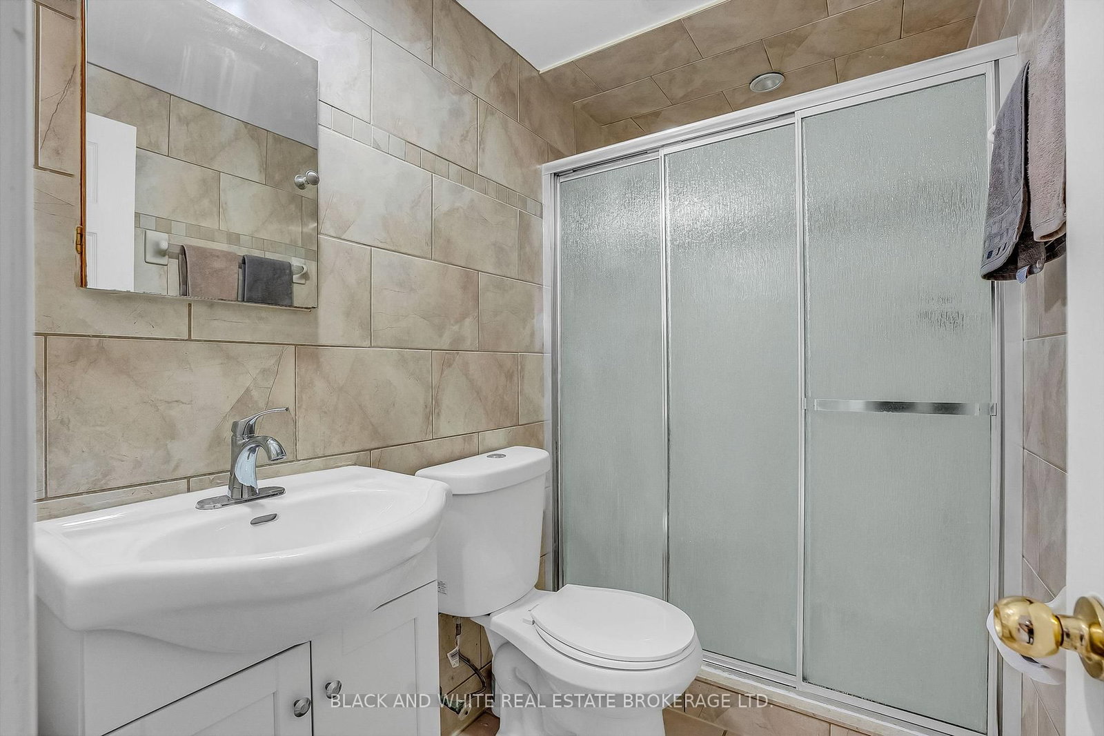 Detached House for sale at 18 Daiseyfield Crescent, Vaughan, Ontario, L4H 2T9 - Vellore Village - MLS: N12809346