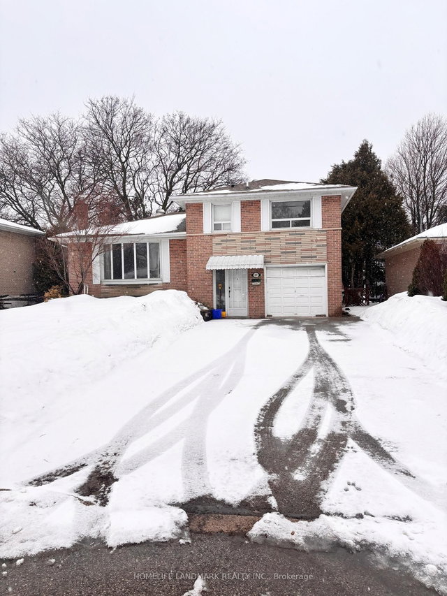 27 Arrowflight Drive