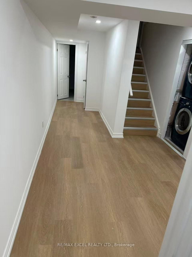 Bsmt - 145 Cabin Trail Crescent