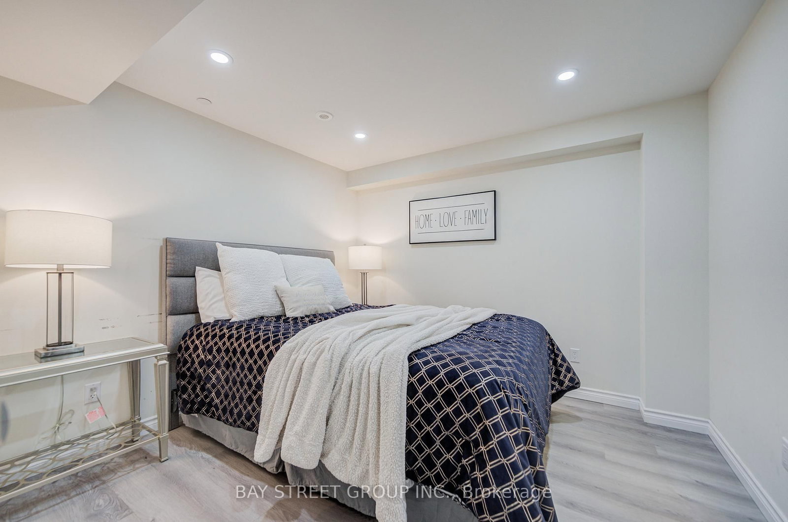 51 Credit Lane • Richmond Hill, ON photo 46