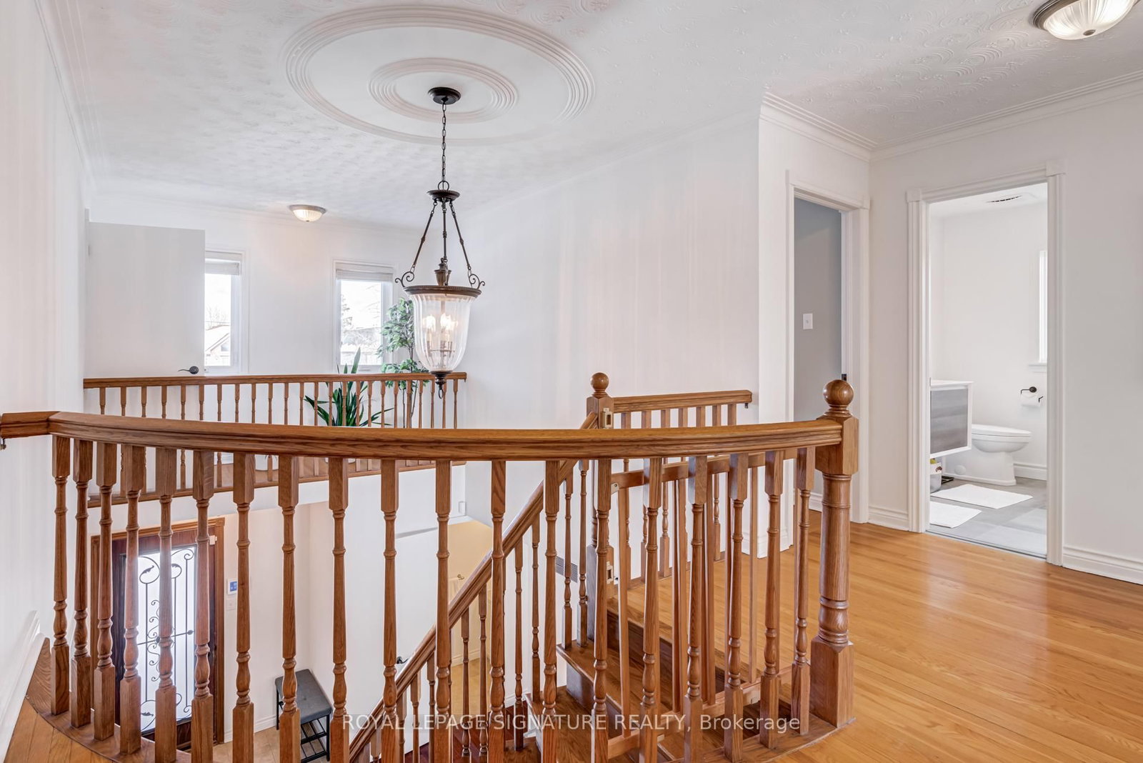 Detached House for sale at 81 Garden Avenue, Richmond Hill, Ontario, L4C 6L6 - South Richvale - MLS: N12810890