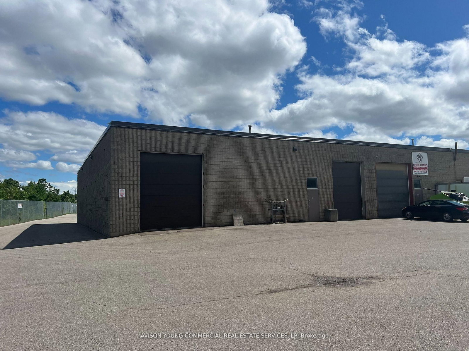 85 Bowes Road, Unit 14A - Photo 3