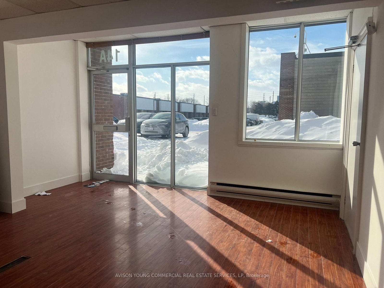 85 Bowes Road, Unit 14A - Photo 4