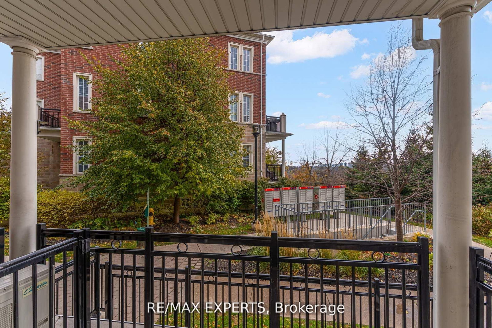 Townhouse sold at D07-26 Bruce Street, Vaughan, Ontario, L4L 0H4 - East Woodbridge - MLS: N12811150