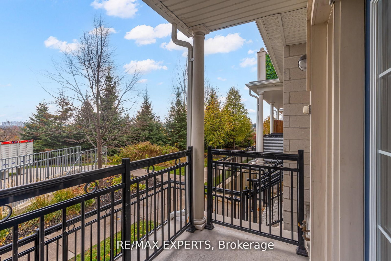 Townhouse sold at D07-26 Bruce Street, Vaughan, Ontario, L4L 0H4 - East Woodbridge - MLS: N12811150