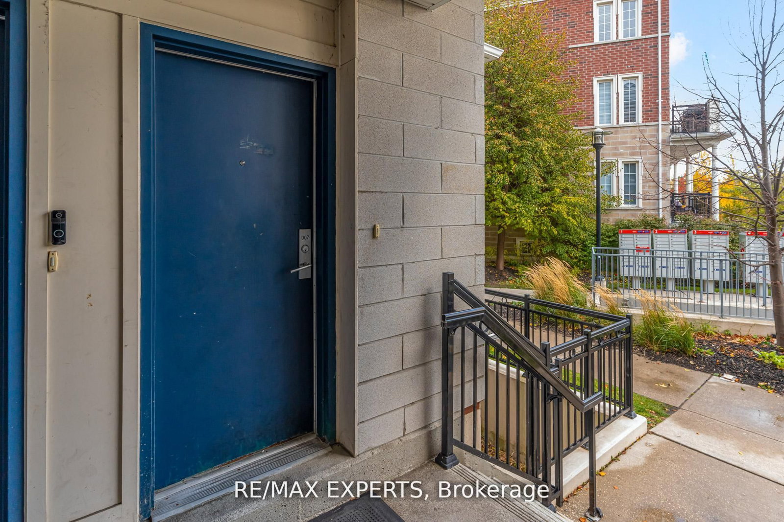 Townhouse sold at D07-26 Bruce Street, Vaughan, Ontario, L4L 0H4 - East Woodbridge - MLS: N12811150