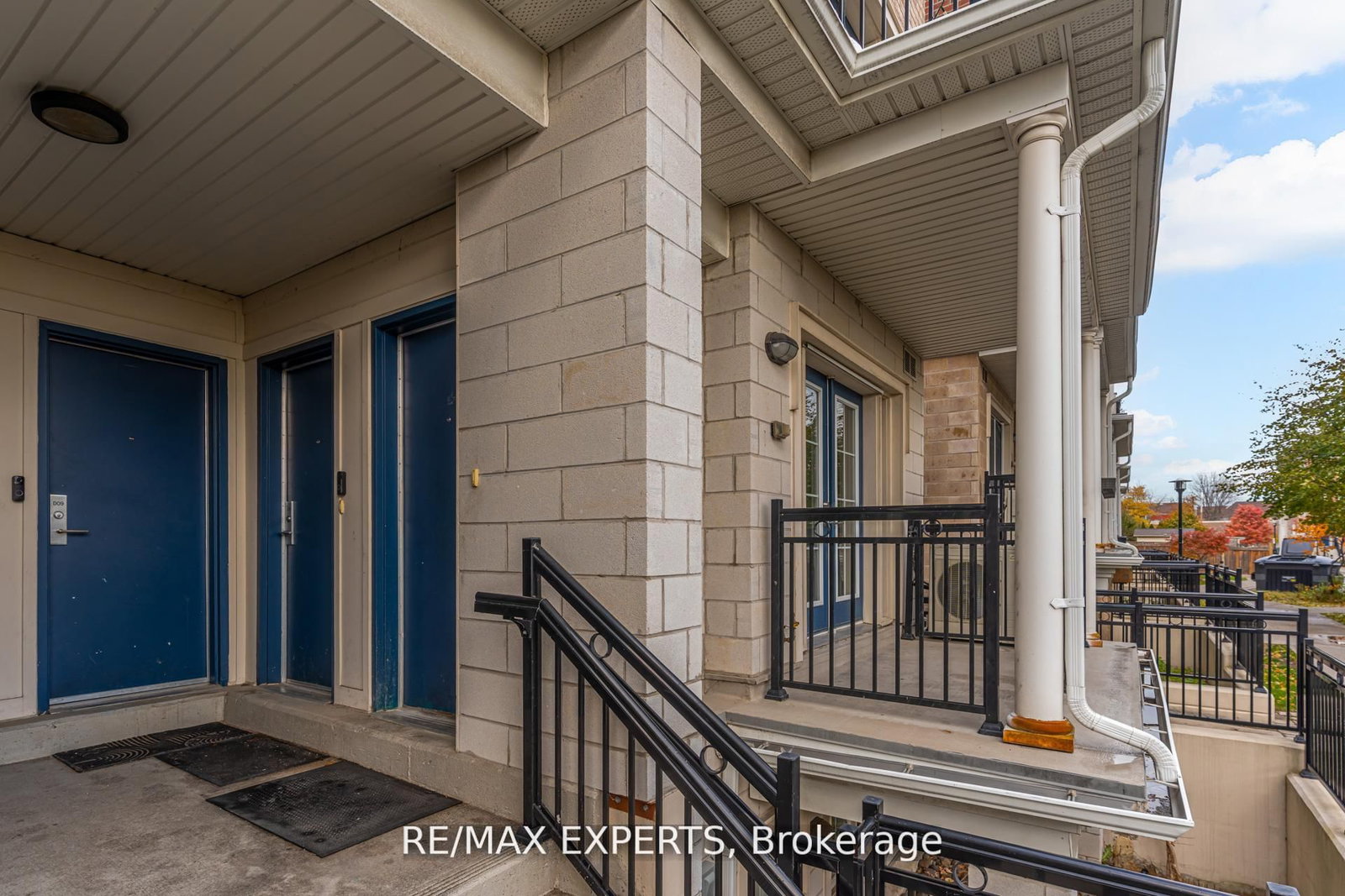 Townhouse sold at D07-26 Bruce Street, Vaughan, Ontario, L4L 0H4 - East Woodbridge - MLS: N12811150