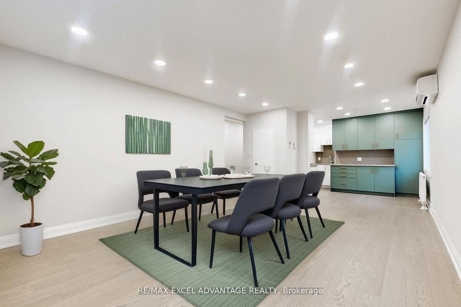 41 Elmdale Court, Unit 6 - Photo 2