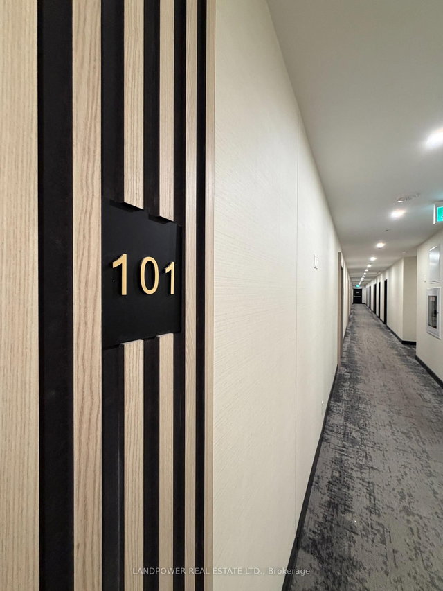 101 - 56 Andre De Grasse Street