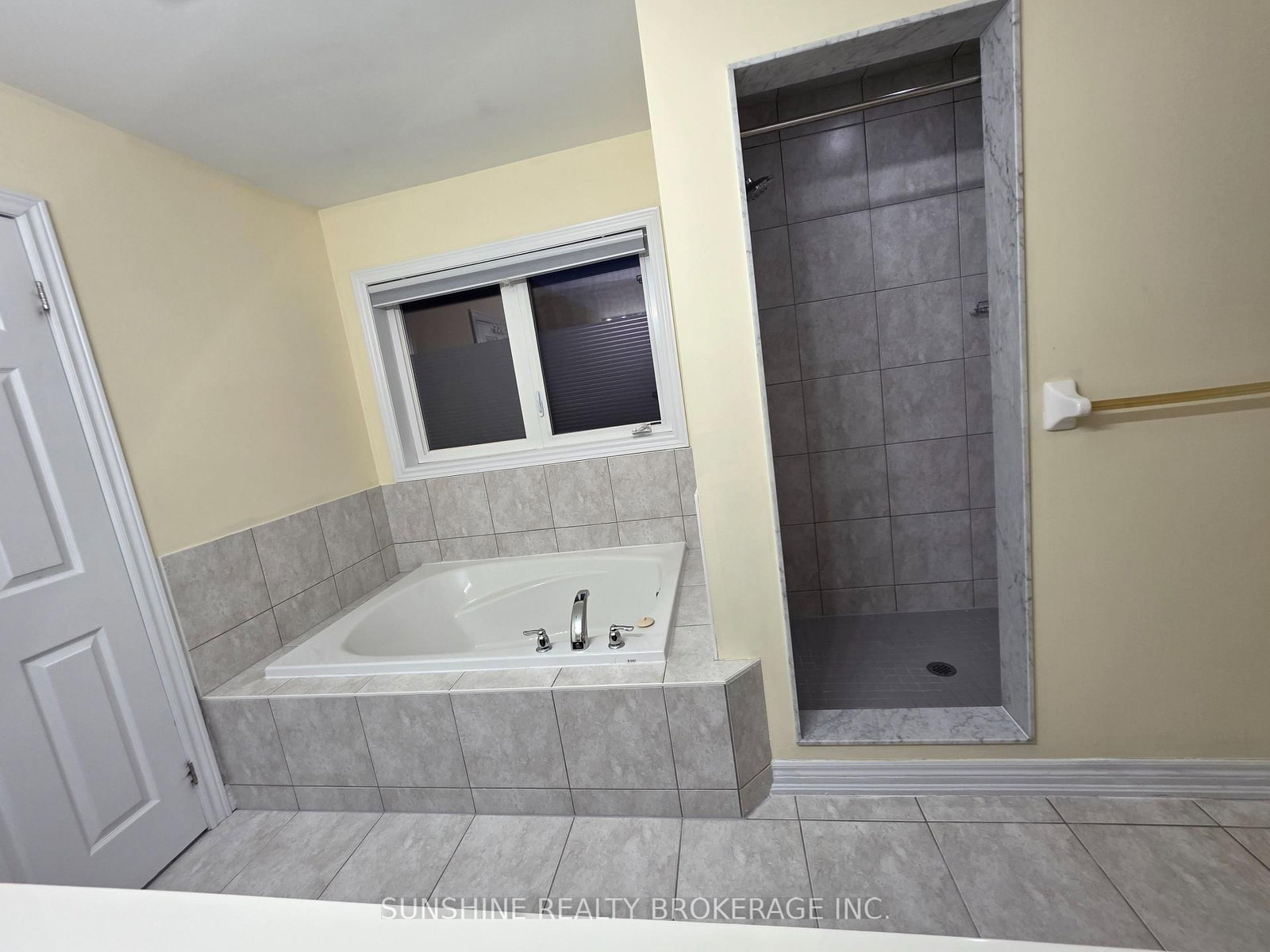 Detached House for lease at 39 Wozniak Crescent, Markham, Ontario, L6E 0L4 - Wismer - MLS: N12812780