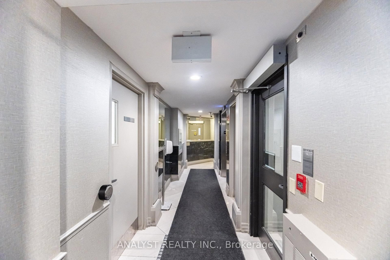 Condo sold at 216-121 Woodbridge Avenue, Vaughan, Ontario, L4L 2S6 - West Woodbridge - MLS: N12812878