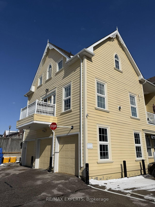 204 - 10472 Islington Avenue