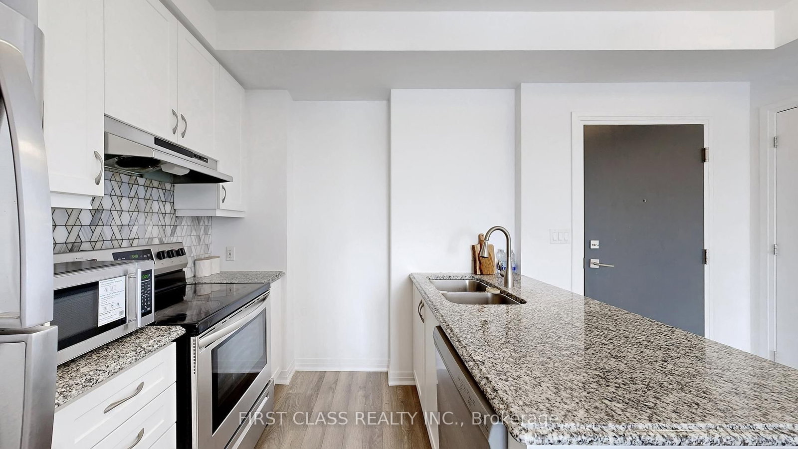 Condo sold at 409-58 Adam Sellers Street, Markham, Ontario, L6B 1P5 - Cornell - MLS: N12814576