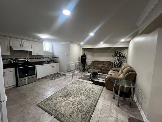 Bsmt - 45 Bretton Circle