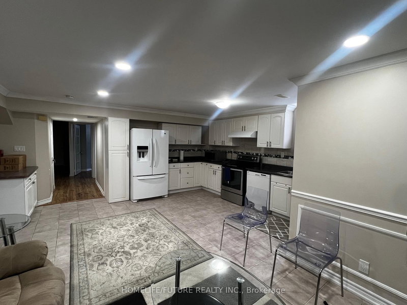 Bsmt - 45 Bretton Circ, Markham, L3S 3R1 | Image 3