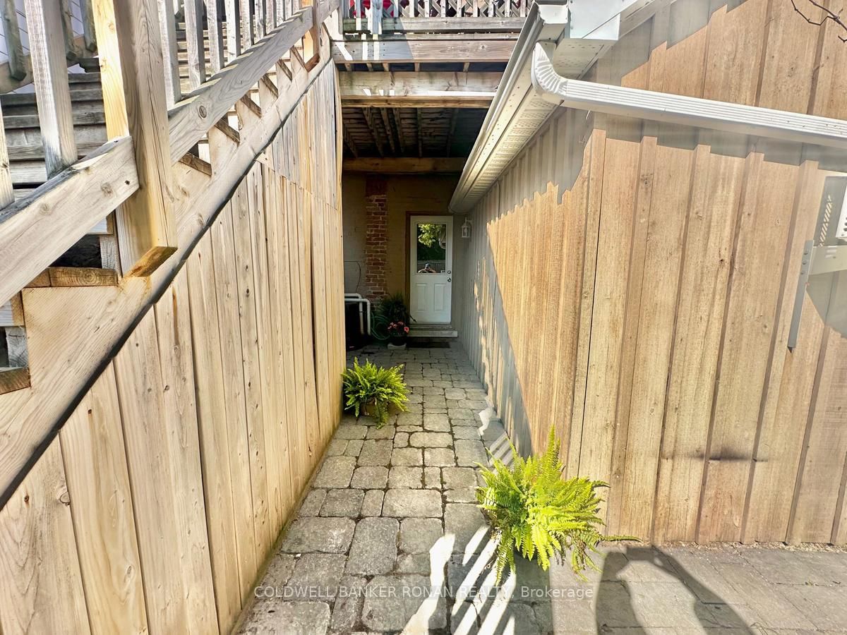 284 Main Street - Photo 5