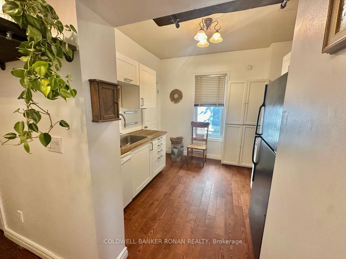 284 Main Street - Photo 9