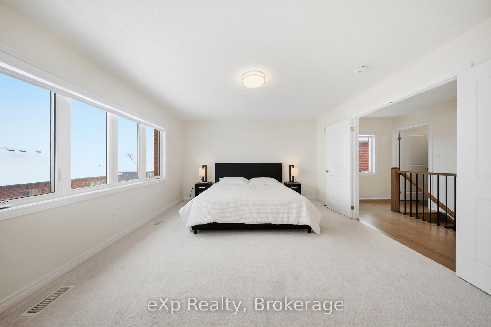 Detached House for sale at 6 Faimira Avenue, Georgina, Ontario, L4P 0S4 - Keswick South - MLS: N12815904