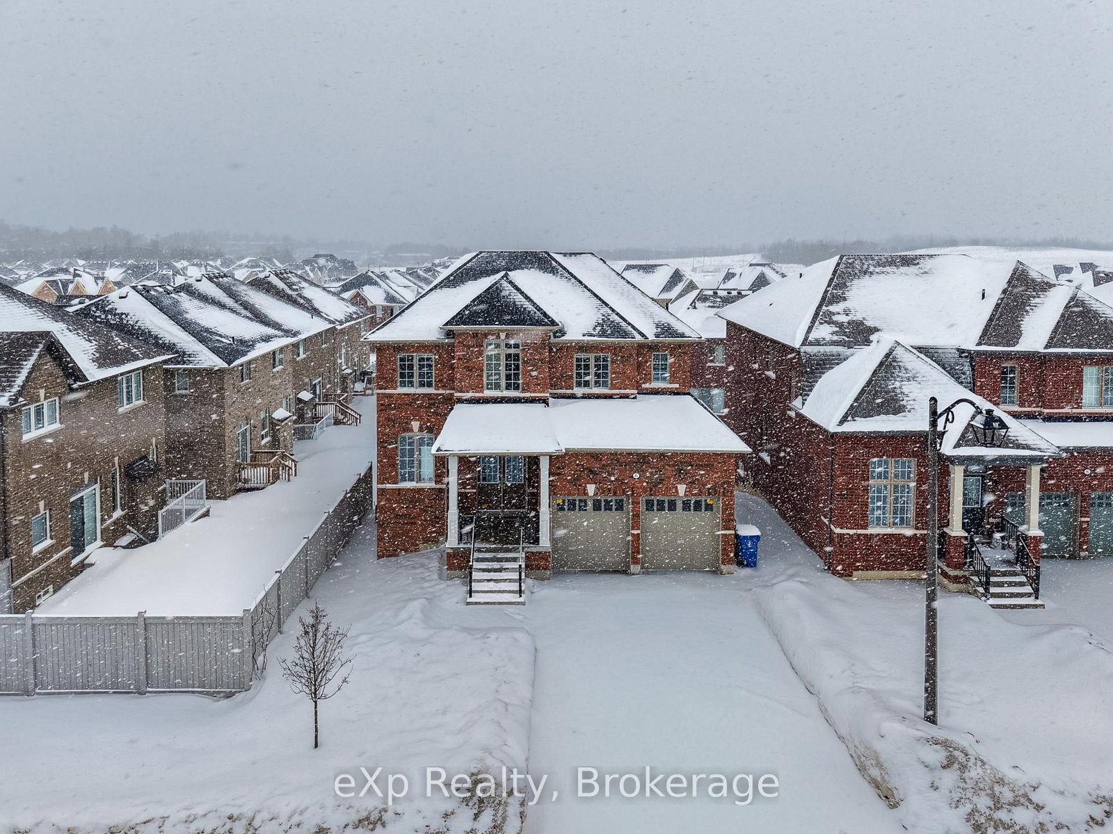 Detached House for sale at 6 Faimira Avenue, Georgina, Ontario, L4P 0S4 - Keswick South - MLS: N12815904