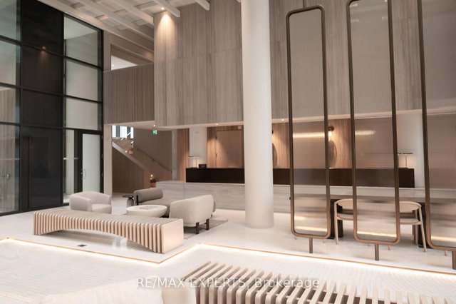 312 - 195 Commerce Street