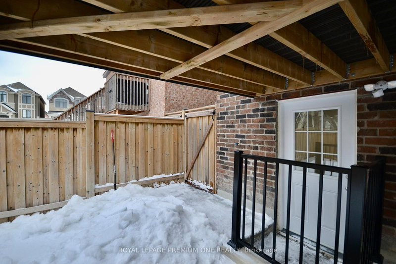 Lower - 5 Arctic Grail Rd, Vaughan, L4H 4T3 | Image 2