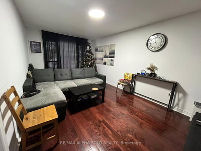 60 Normandy Crescent, Richmond Hill, Ontario image-0-2