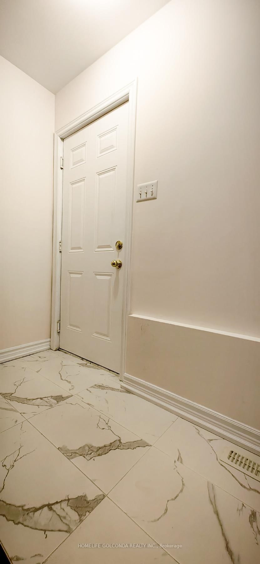 Semi-Detached House for lease at 21 Chokecherry Crescent, Markham, Ontario, L6E 0J5 - Wismer - MLS: N12817754