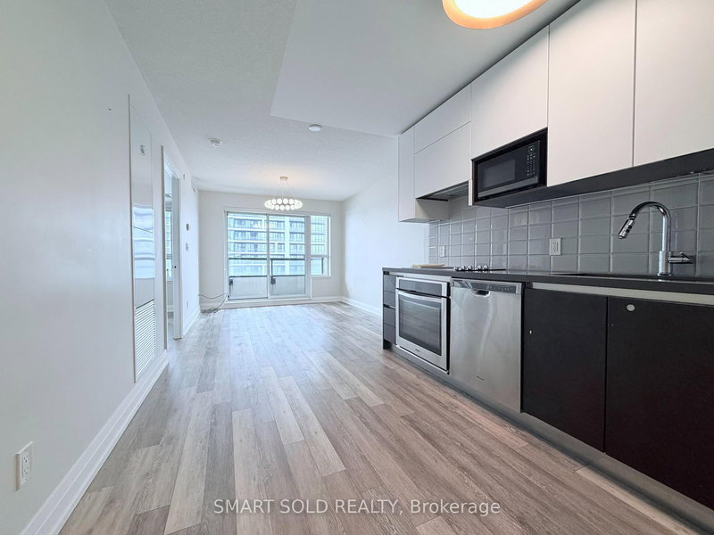 home for lease on 1509-15 Water Walk Drive