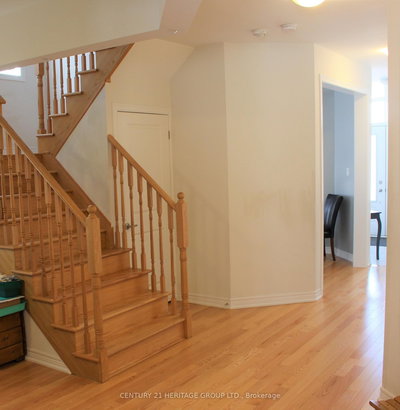 959 Larter Street, Innisfil, Ontario image-0-3