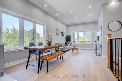 15 Farley Circle, Georgina, Ontario image-0-3