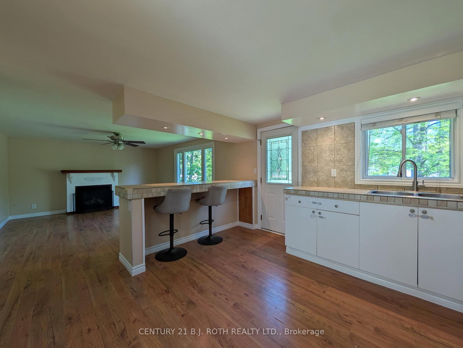 Detached House for sale at 775 James Street, Innisfil, Ontario, L9S 2G6 - Alcona - MLS: N12818730