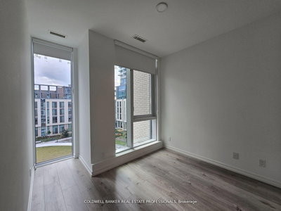 502-7890 Jane Street, Vaughan, Ontario image-0-3