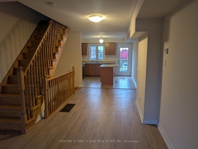 9960 McCowan Road, Markham, Ontario image-0-4