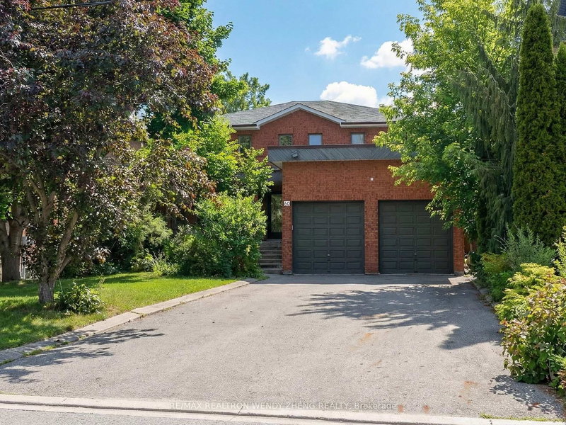 60 Birch Ave, Richmond Hill, L4C 6C6 | Image 2