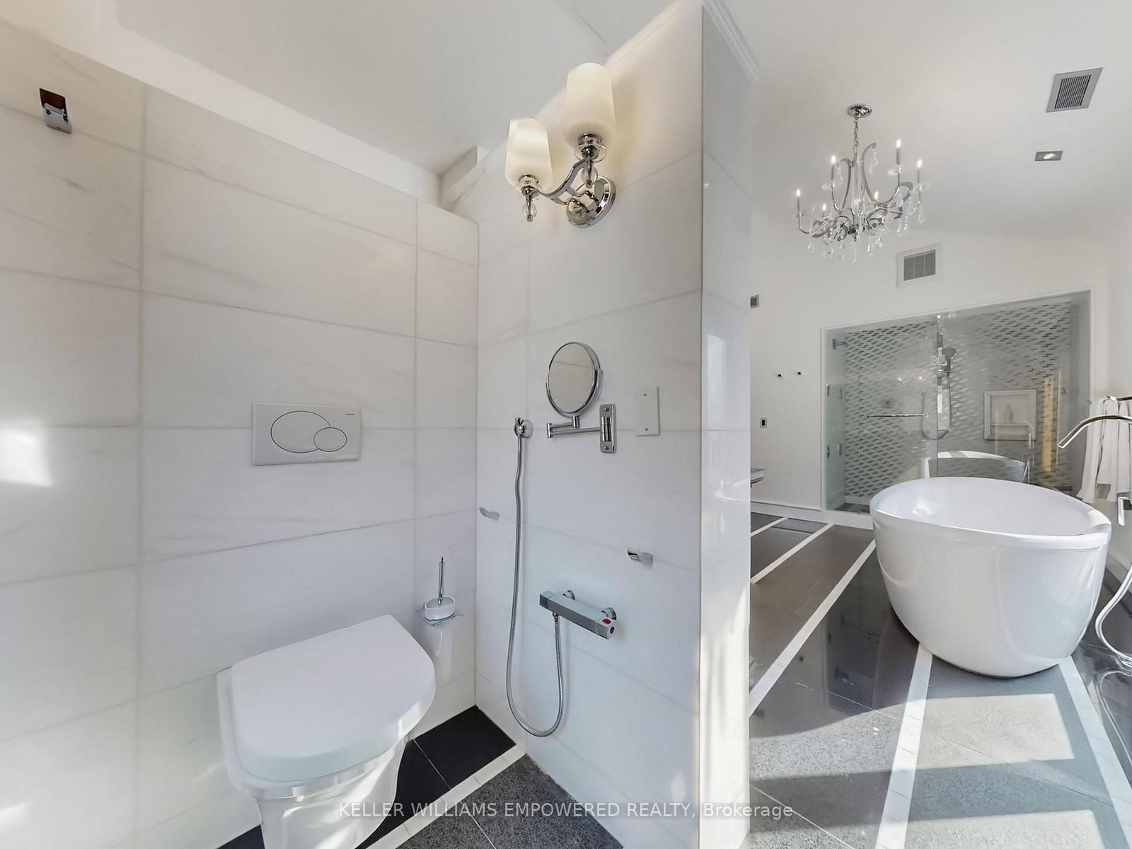 Detached House for sale at 43 Woodland Acres Crescent, Vaughan, Ontario, L6A 1G1 - Rural Vaughan - MLS: N12820636