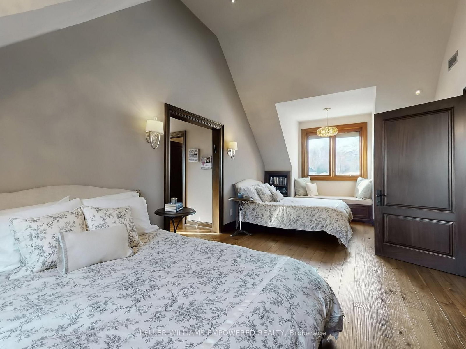 Detached House for sale at 43 Woodland Acres Crescent, Vaughan, Ontario, L6A 1G1 - Rural Vaughan - MLS: N12820636