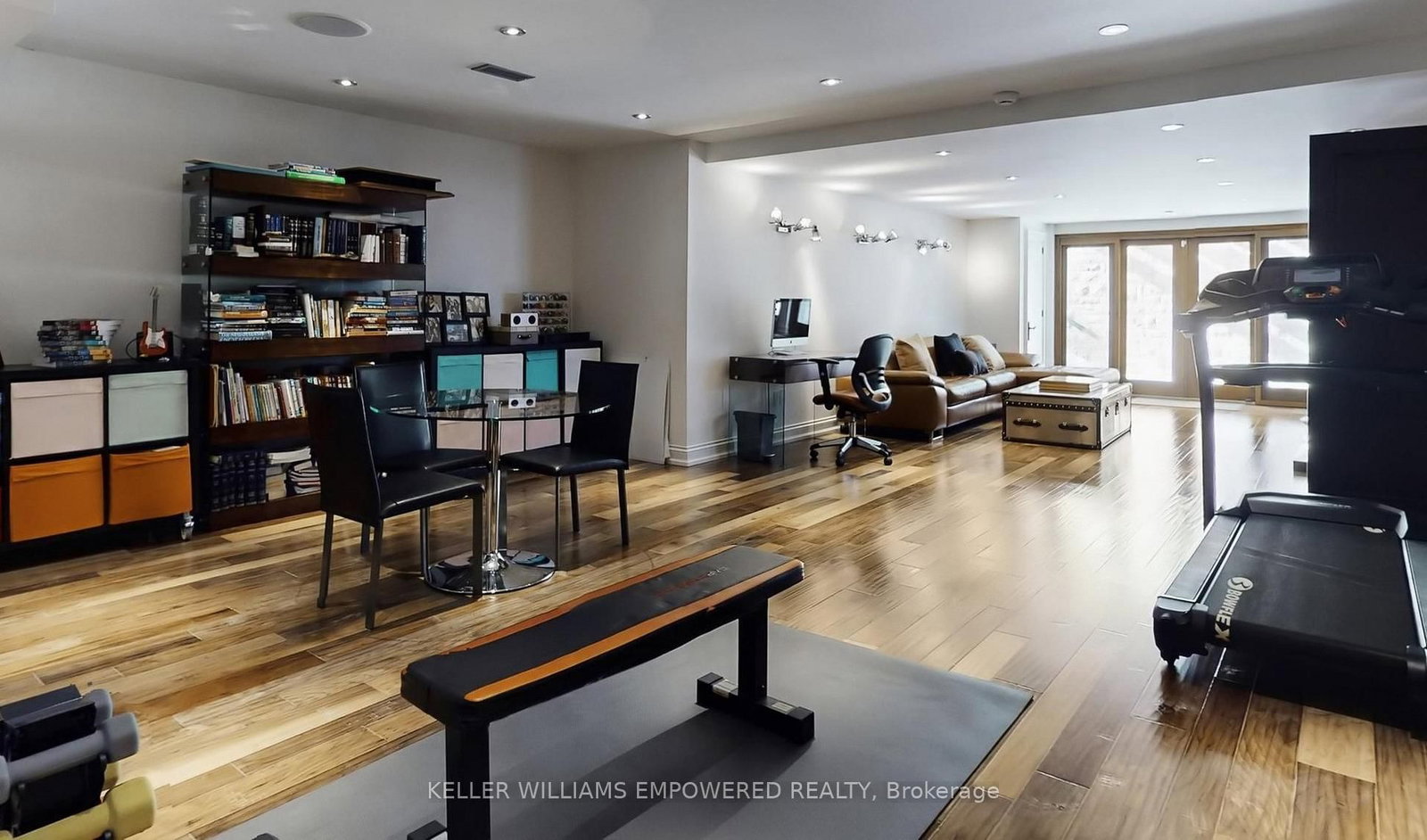 Detached House for sale at 43 Woodland Acres Crescent, Vaughan, Ontario, L6A 1G1 - Rural Vaughan - MLS: N12820636