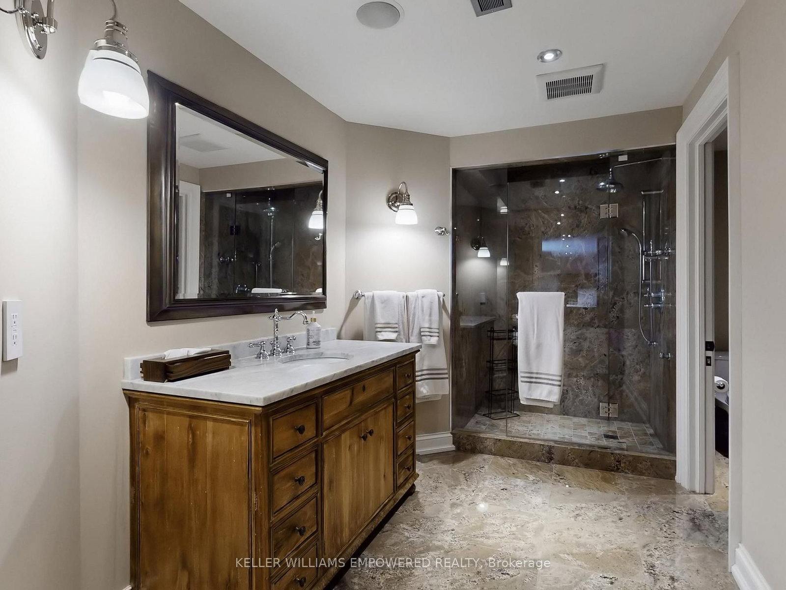 Detached House for sale at 43 Woodland Acres Crescent, Vaughan, Ontario, L6A 1G1 - Rural Vaughan - MLS: N12820636