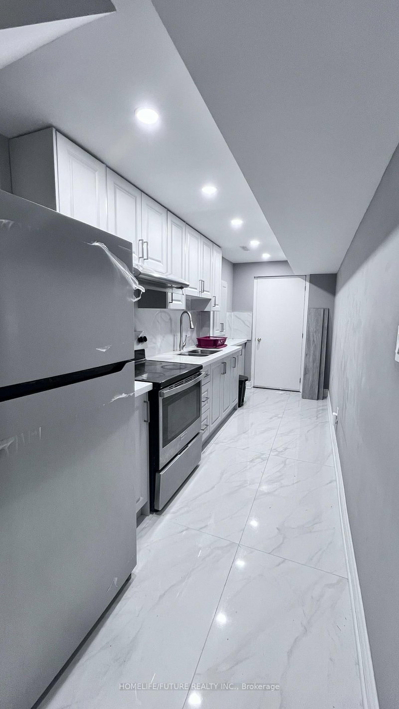 Bsmt - 96 Guinevere Rd, Markham, L3S 4V2 | Image 2