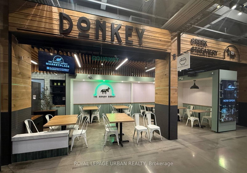 17600 Yonge St, Newmarket, L3Y 4Z1 | Image 2