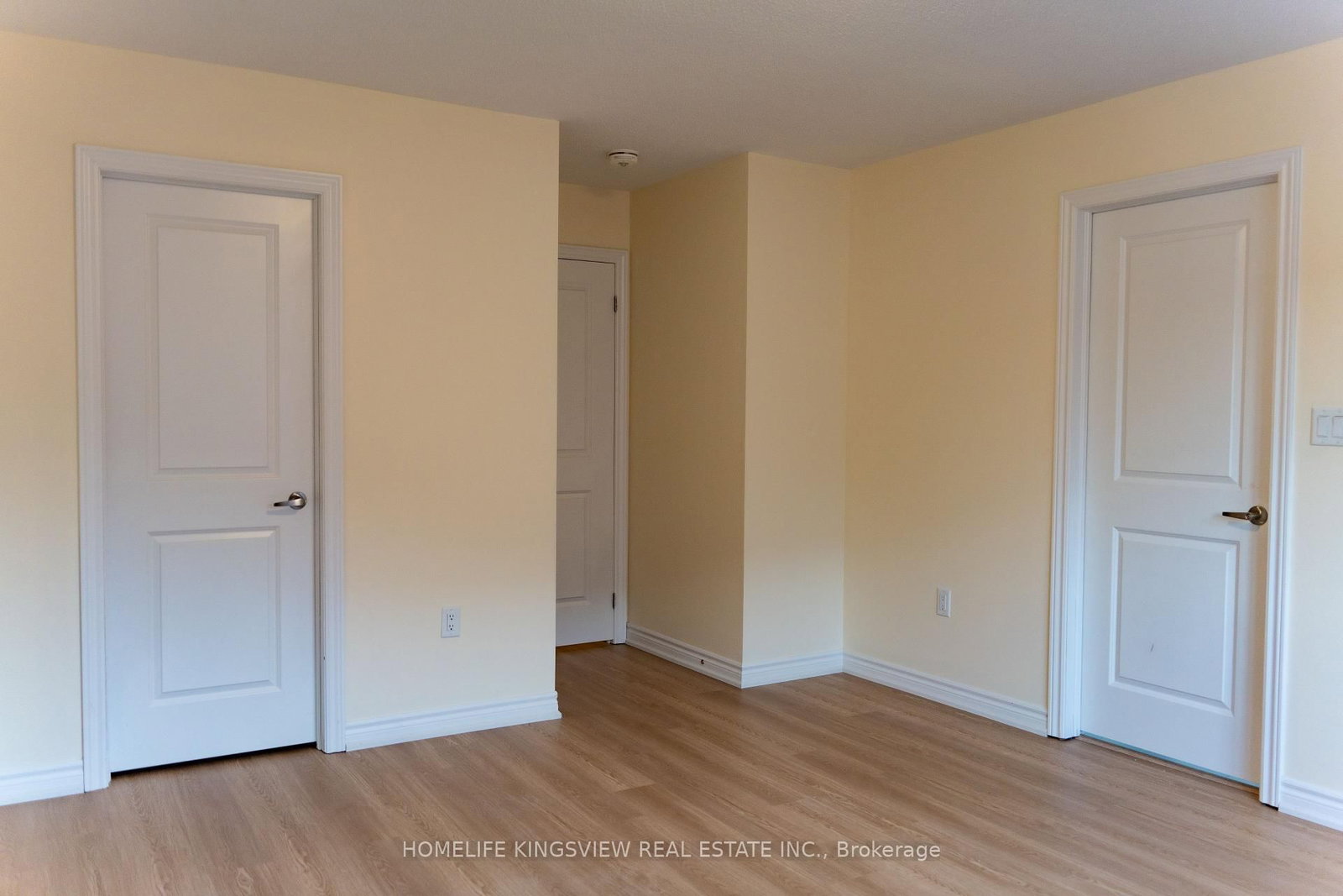 Townhouse for sale at 2146 Speare Court, Innisfil, Ontario, L9S 0M9 - Alcona - MLS: N12823532