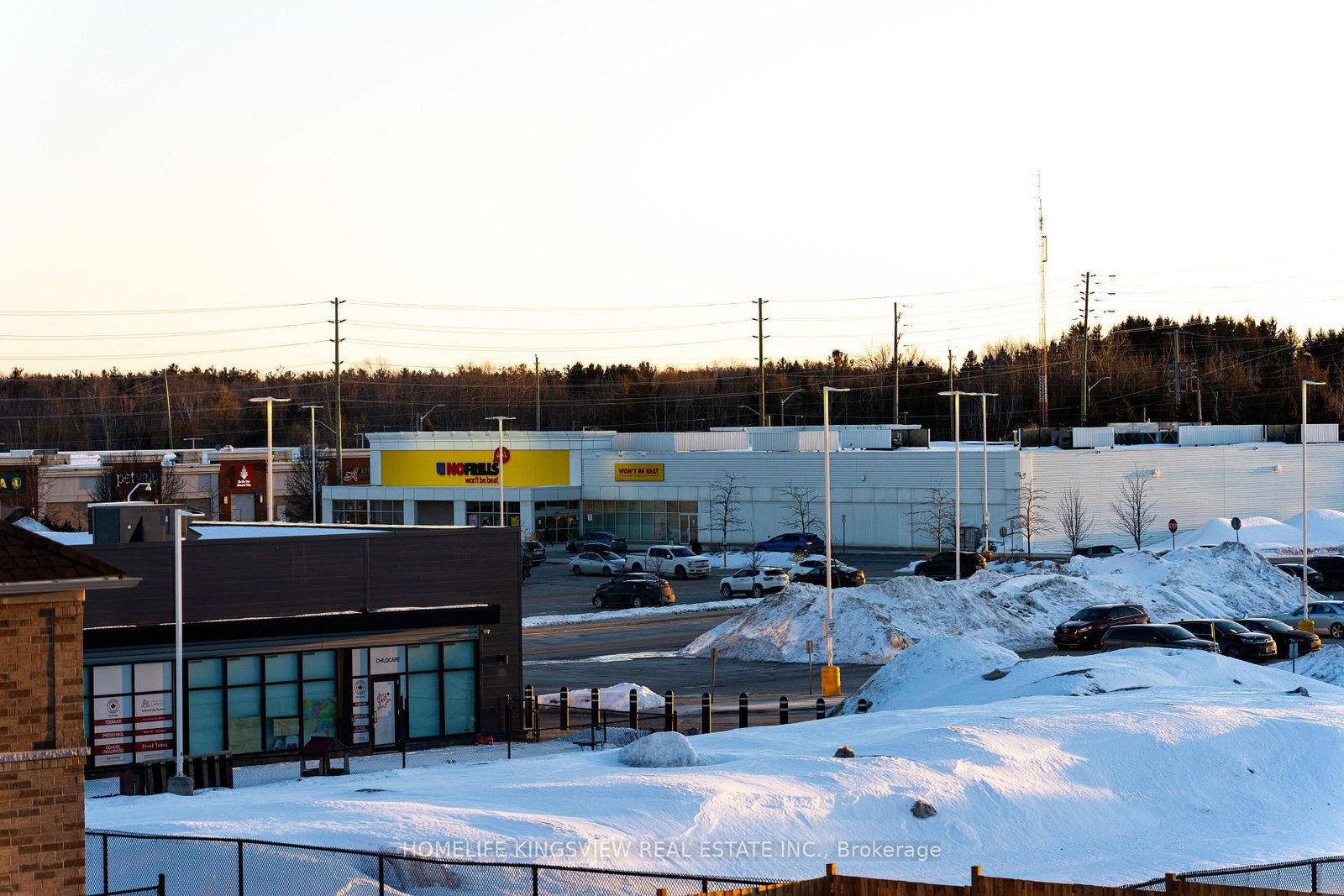 Townhouse for sale at 2146 Speare Court, Innisfil, Ontario, L9S 0M9 - Alcona - MLS: N12823532