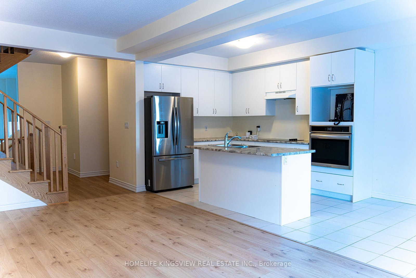 Townhouse for sale at 2146 Speare Court, Innisfil, Ontario, L9S 0M9 - Alcona - MLS: N12823532