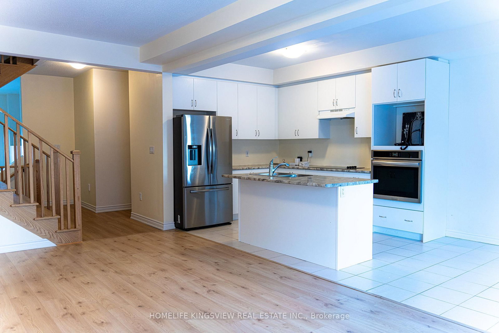 Townhouse for sale at 2146 Speare Court, Innisfil, Ontario, L9S 0M9 - Alcona - MLS: N12823532