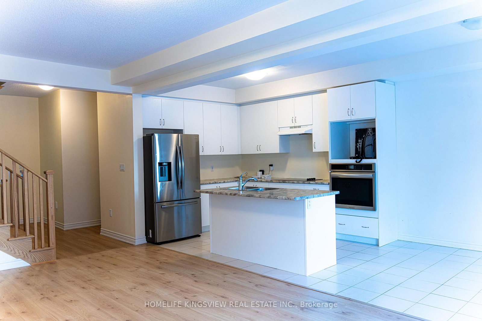 Townhouse for sale at 2146 Speare Court, Innisfil, Ontario, L9S 0M9 - Alcona - MLS: N12823532