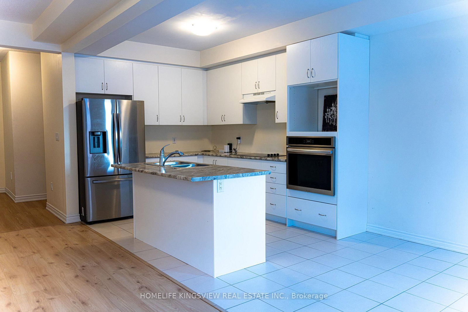 Townhouse for sale at 2146 Speare Court, Innisfil, Ontario, L9S 0M9 - Alcona - MLS: N12823532