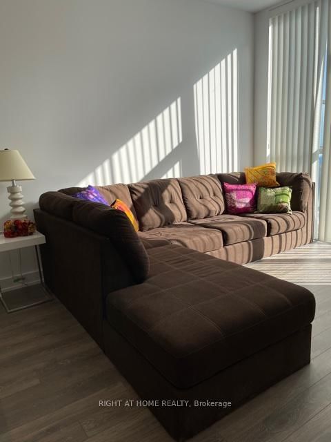 446 - 375 Sea Ray Ave, Innisfil, L9S 0N9 | Image 3