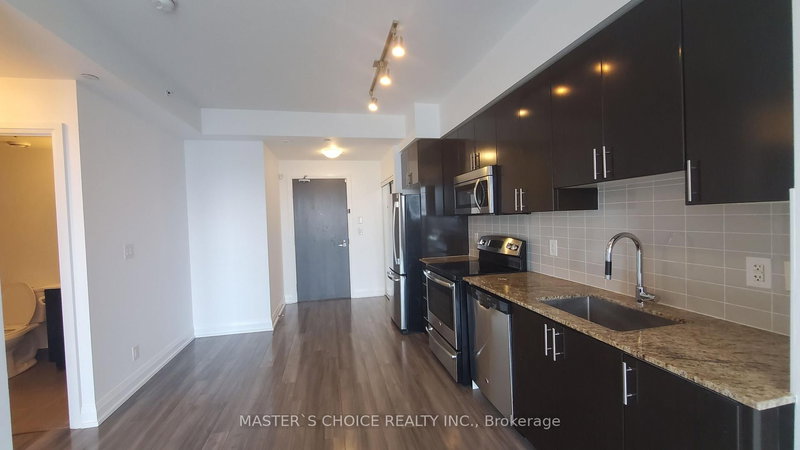 2311 - 7171 Yonge St, Markham, L3T 0C5 | Image 3