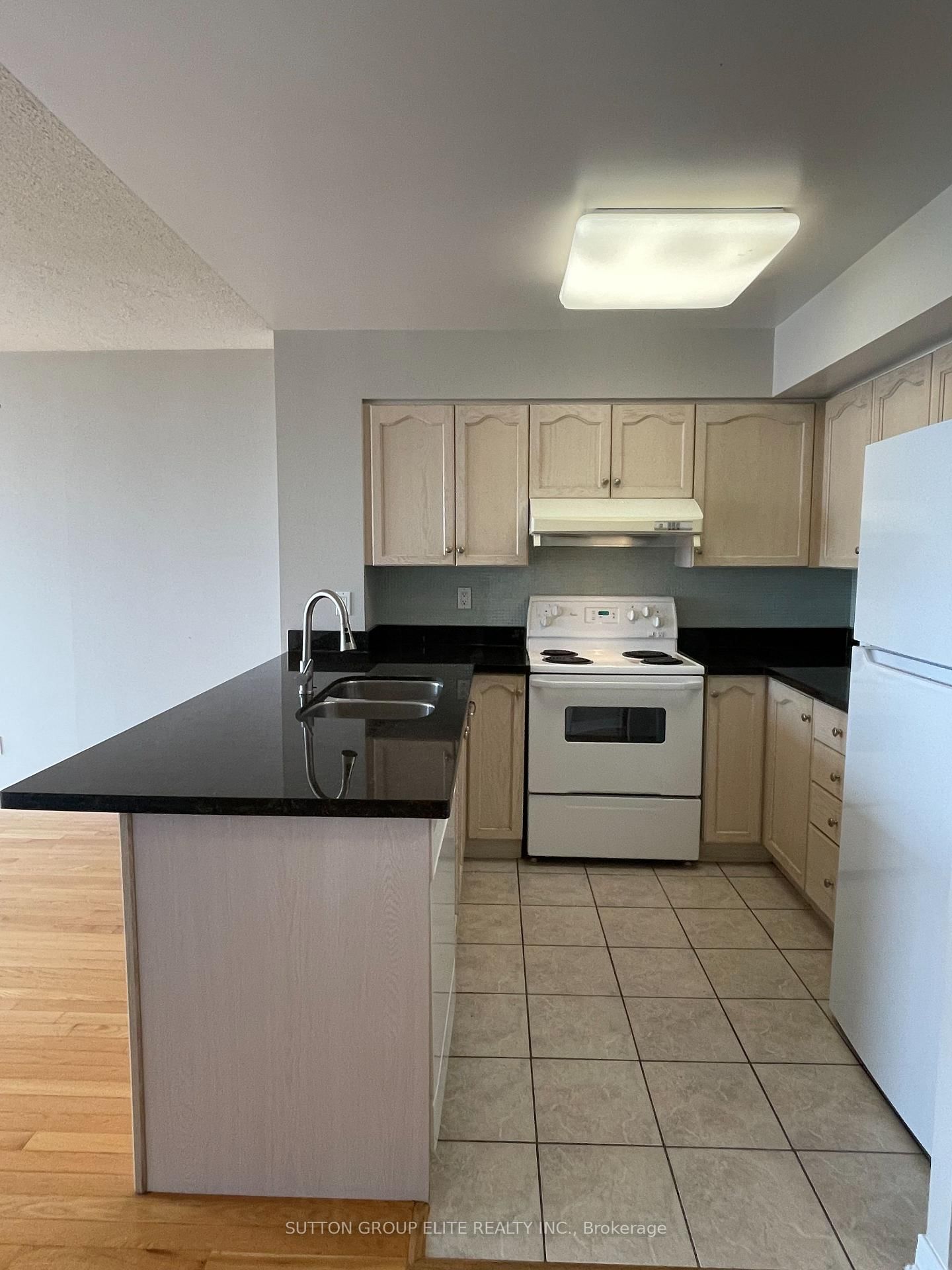 Condo for sale at 514-19 Northern Heights Drive, Richmond Hill, Ontario, L4B 4M4 - Langstaff - MLS: N12826536