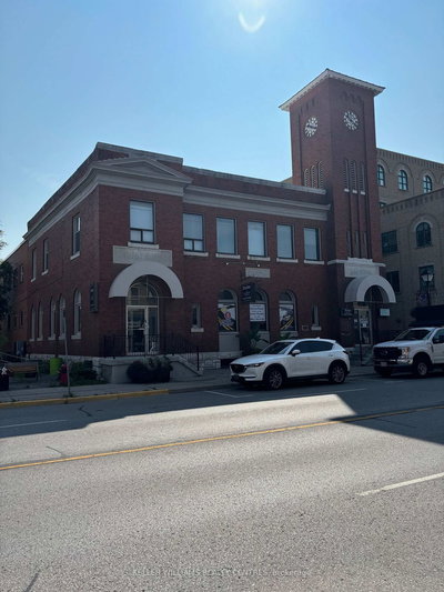 11 - 15213 Yonge St | Aurora | Image